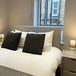 Luxury Apartments In Westminster