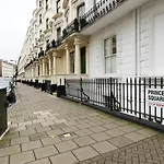 Princes Square Apartments