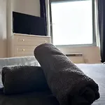 Cozy Greenwich Condo