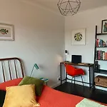 Stylish Room At London Fields With Amazing City View