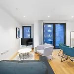 Modern One Bedroom Apartment