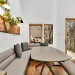 Pass The Keys Family Home W Beautiful Renovated Kitchen