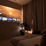 Shoreditch Loft W 100Inch Cinema, Premium Mattress & Hammock, By The Design Traveller