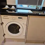 Studio For 2Guests-Parking-Garden-Nearlondon-Ac