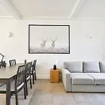 Farringdon Comfortable 2 Bed Apartments
