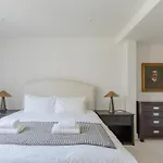 Impeccably Curated 2Bd Home South East London