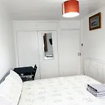 Laret Guest House