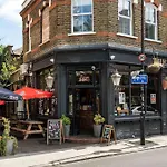 Sunny 2B-1B Flat Nr Borough Market, Central London