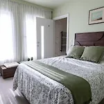 Cosy 2-Bedroom 2 Bathroom Flat With Free Parking