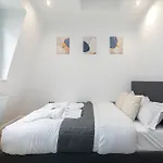 London City Brick Lane E2 3 Bedroom 2 Living Room 2 Bathroom Balcony