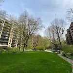 Superior Studio Flat In The City Centre