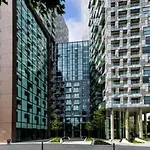 Modern Stylish Double Bedroom In Canary Wharf