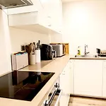 Luxury Newly Refurbished Chelsea Garden Flat