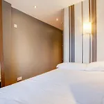 Somerset Hotel Baker Street London