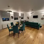 Two Bed Apartment By Livestay Short Lets & Serviced Accommodation London Near Oxford Circus