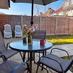 Garden 1-Bed Flat 30Min To Downtown & Free Parking