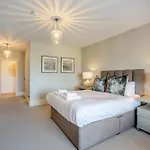Regents Park Apartments