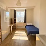 Bowden Court (Notting Hill)