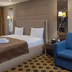 Putney Hotel; BW Signature Collection