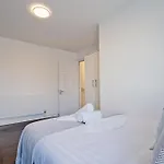 Imperial Medina House-Whitechapel Apartment