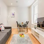 Bnbnova - Soho & Central London