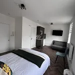 Dalston Luxe Studios