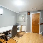 One Bedroom Entire City House London