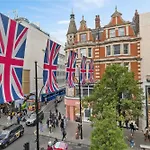 Luxurious Apartments On Oxford Street