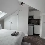 Dalston Luxe Studios
