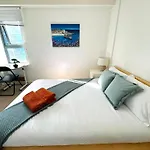 Magnificent Luxurious Apartment For 6Ppl In Stratford - 6Mins Walk To Stratford Station