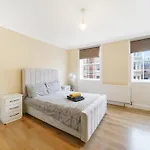 Central London Chic Apartment - York Street Gem