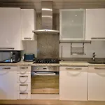 Flat In Dalston