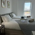 Room In A Panoramic Flat