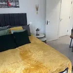 Spacious Studio With Separate The Kitchen 4A