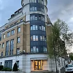 3 Bedrooms Apartment With Security 24 Hours