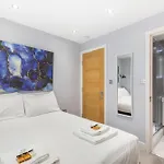 5 Bedroom Flat In Paddington