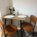 Stylish Putney Village Flat