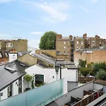 4 Bedroom Flat In Kensington