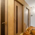 Exquisite 2-Bedroom Luxury Apartment In Prestigious Mayfair H3