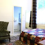 Beaver Hotel