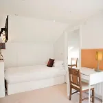 Veeve House Tennyson Road Kilburn