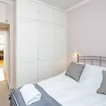 Notting Hill Apartment