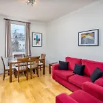 Notting Hill Apartment