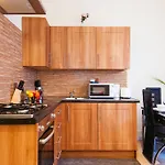 Elicia\'S South Kensington Apartment