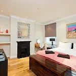 Fulham Road Apartment