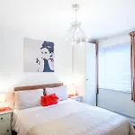 Quality Stylish Flat In Russell Square
