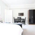 Cosy Central Apartments - Oxford Street - Hyde Park