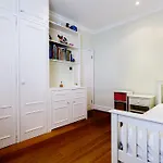 Veeve - Victorian House Fulham