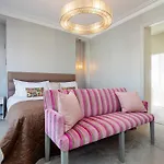 Veeve - Balham Boutique