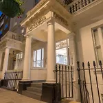 Victoria Inn London